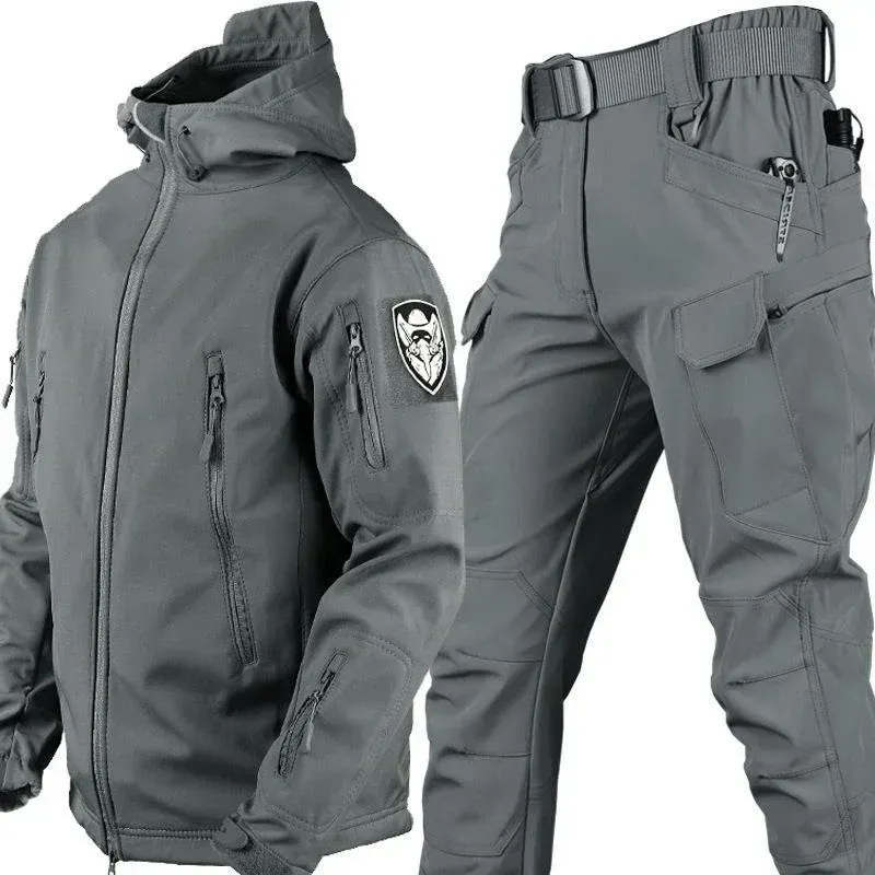 Special Forces Camouflage Shark Skin Outdoor Warm Two-piece Plus Velvet Thick Tracksuit Autumn And Winter Soft Shell Oversized Jacket 匈牙利  ARY