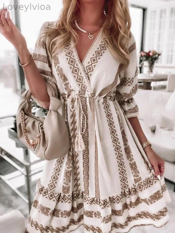 Printed V-neck 3/4 Floral Sleeve Dress