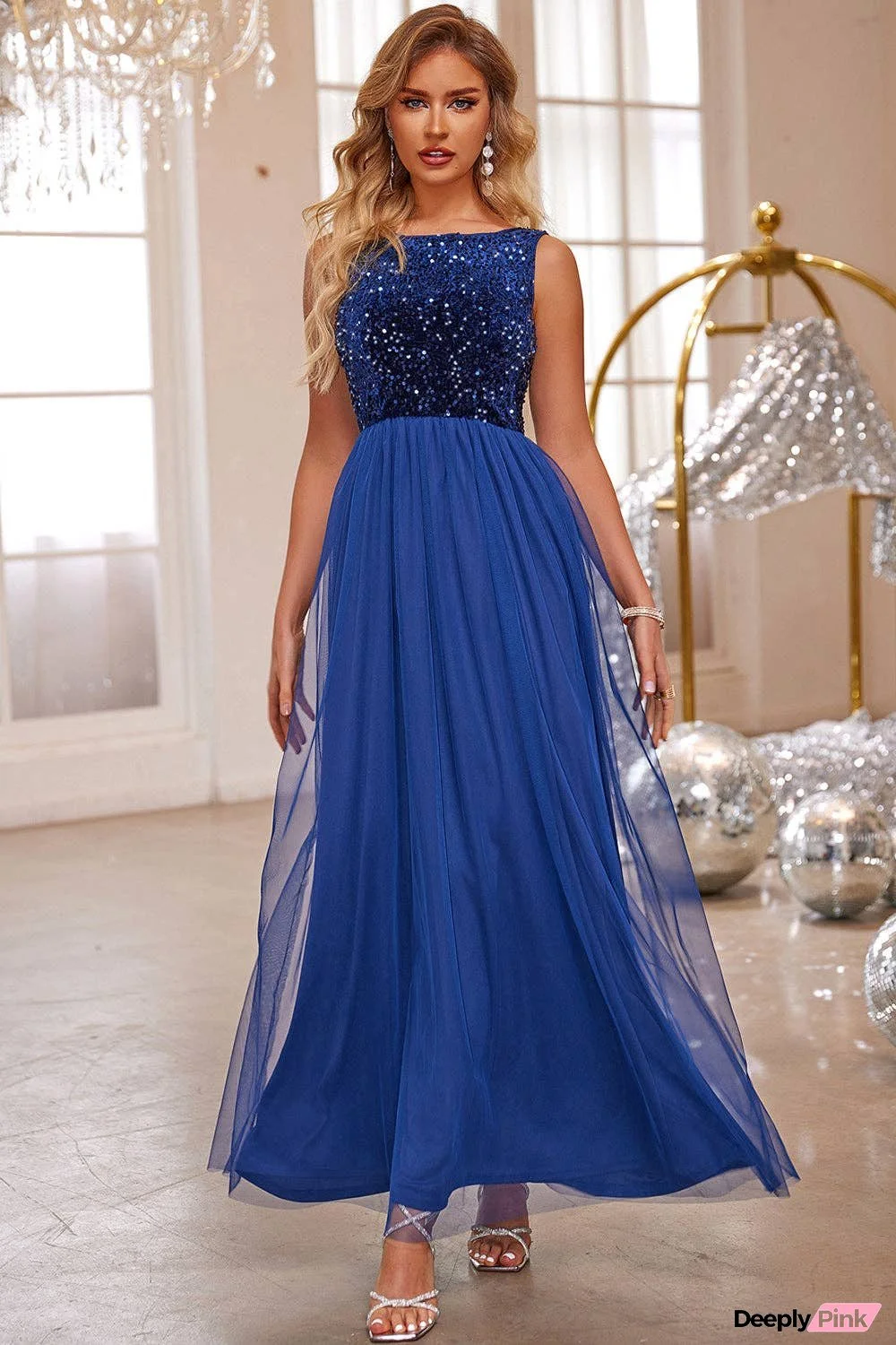 Sequin Round Neck Sleeveless Dress