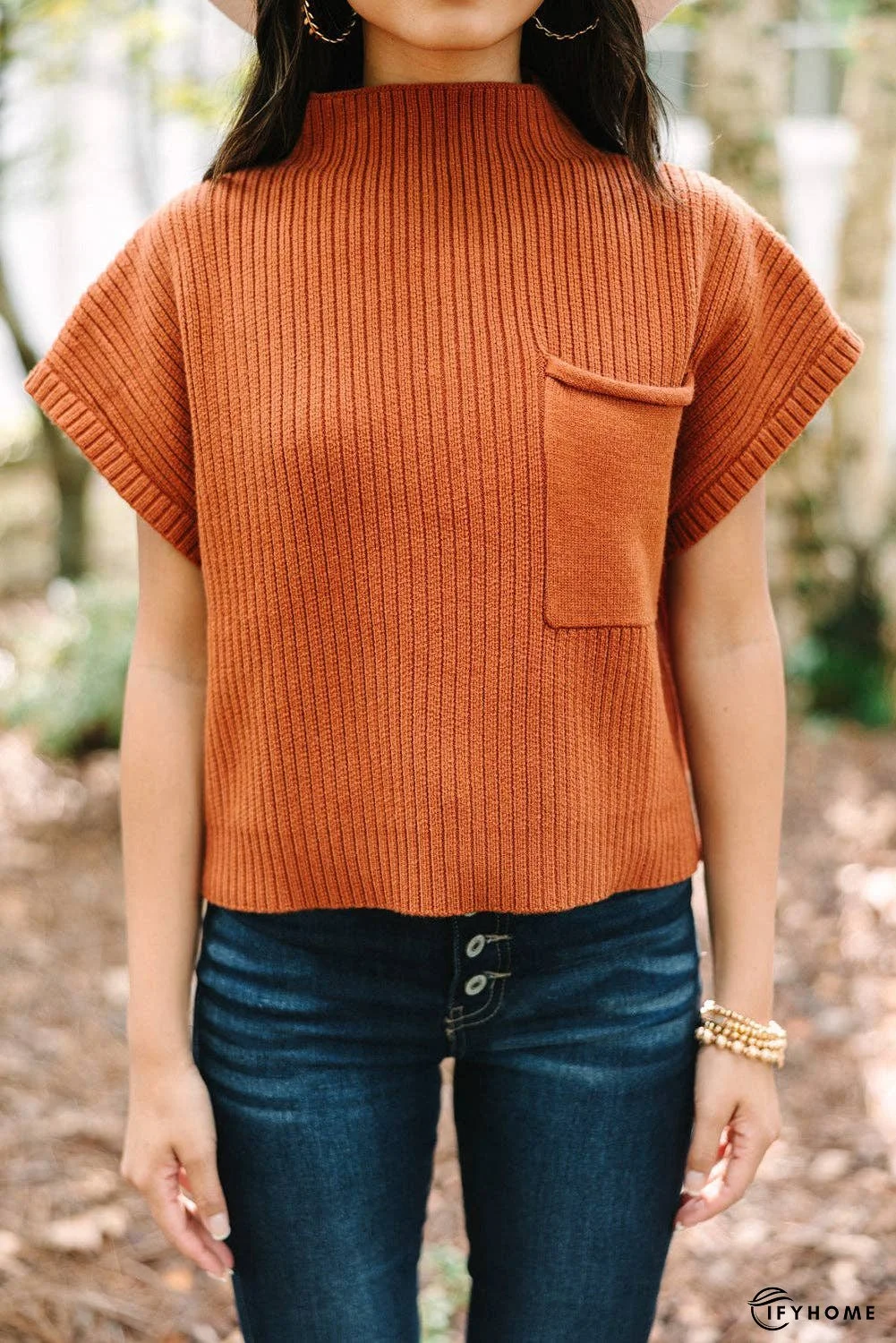 Oatmeal Patch Pocket Ribbed Knit Short Sleeve Sweater | IFYHOME