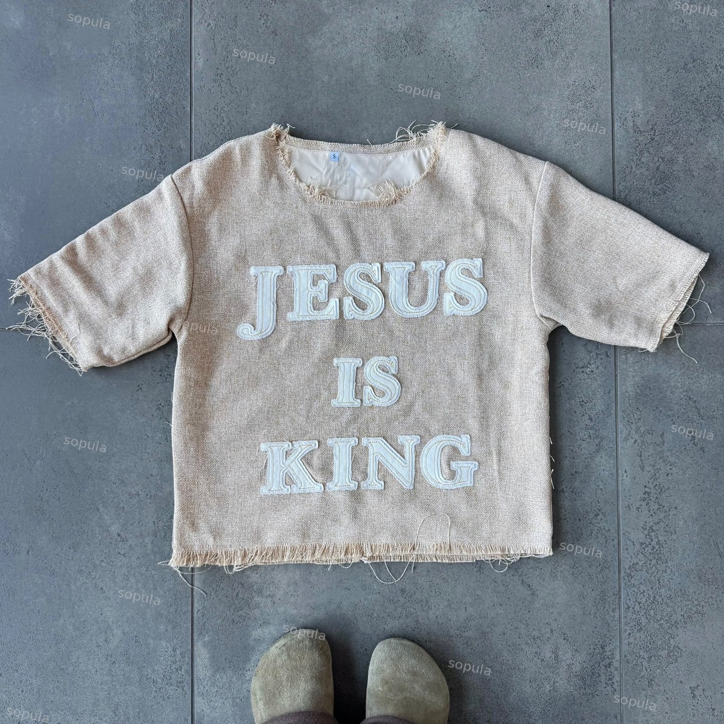 Vintage Jesus Is King Graphics College Style T-shirt