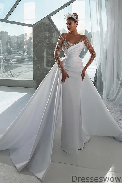 wow classic wedding dress White Wedding Dress - Item