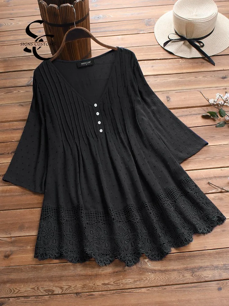Women's Jacquard Pleated Lace Hollow V-neck Top