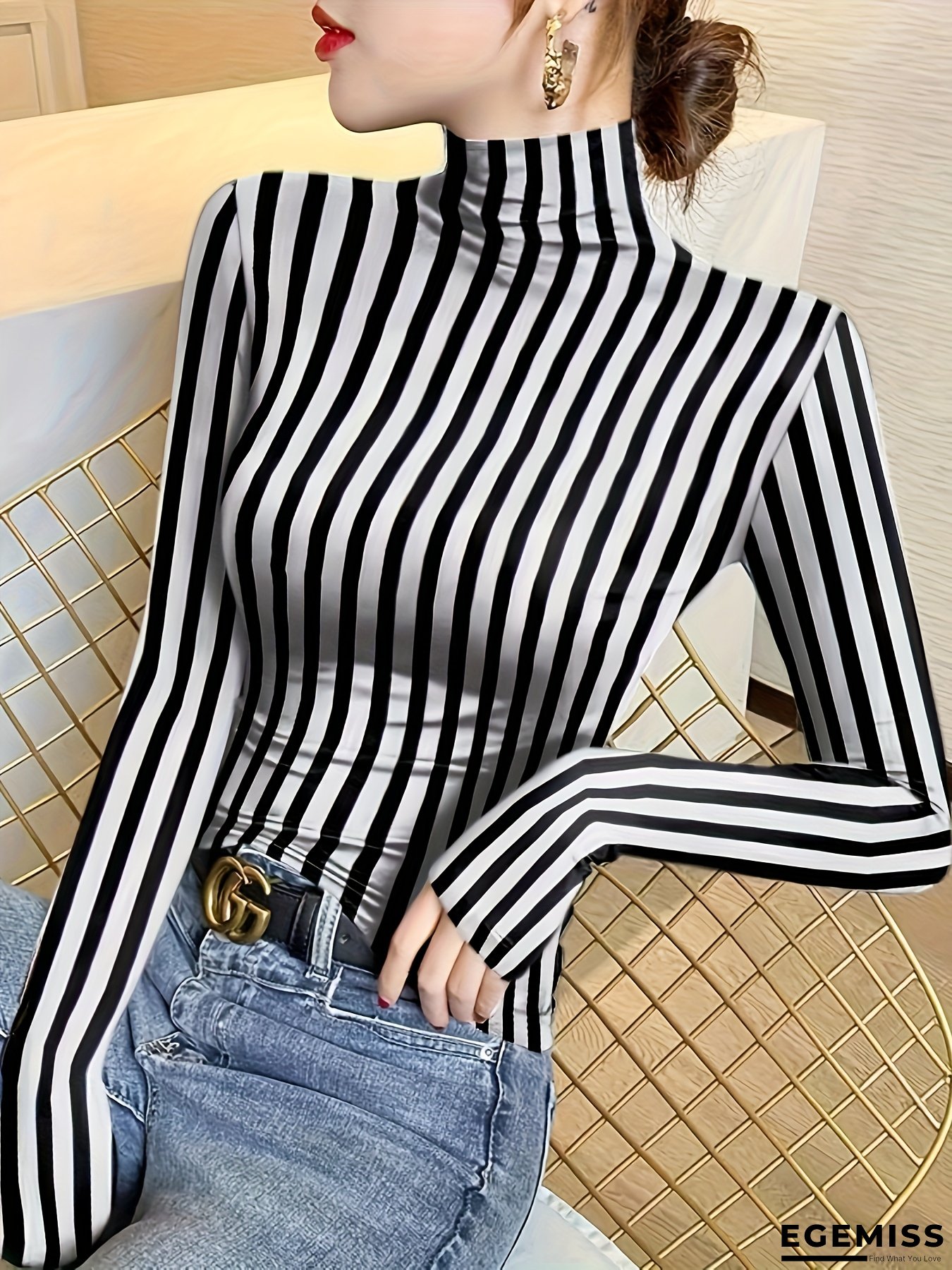 Women&lsquo;s High-Neck Long Sleeve T-Shirt - Black & White Geometric Print, Slim Fit Casual Top for Spring/Fall, Versatile Layering Piece, Spring Fashion, Stylish Layering Piece, Highneck Design, Sleek Texture | EGEMISS