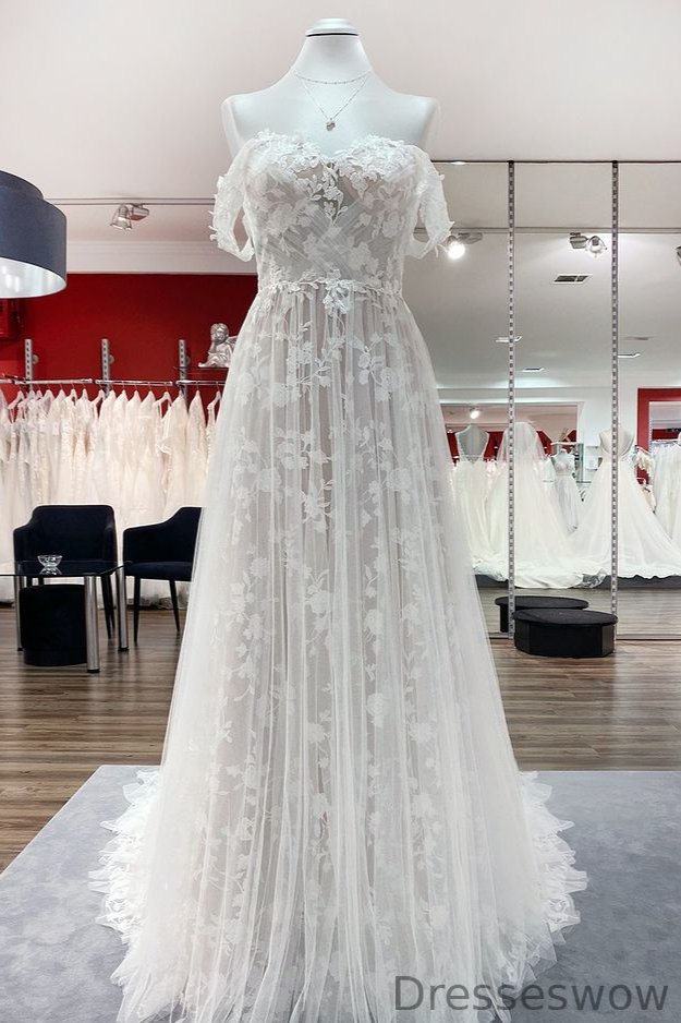 Dresseswow Gorgeous Long Off-the-shoulder Ruffles Wedding Dress With Tulle Appliques Lace