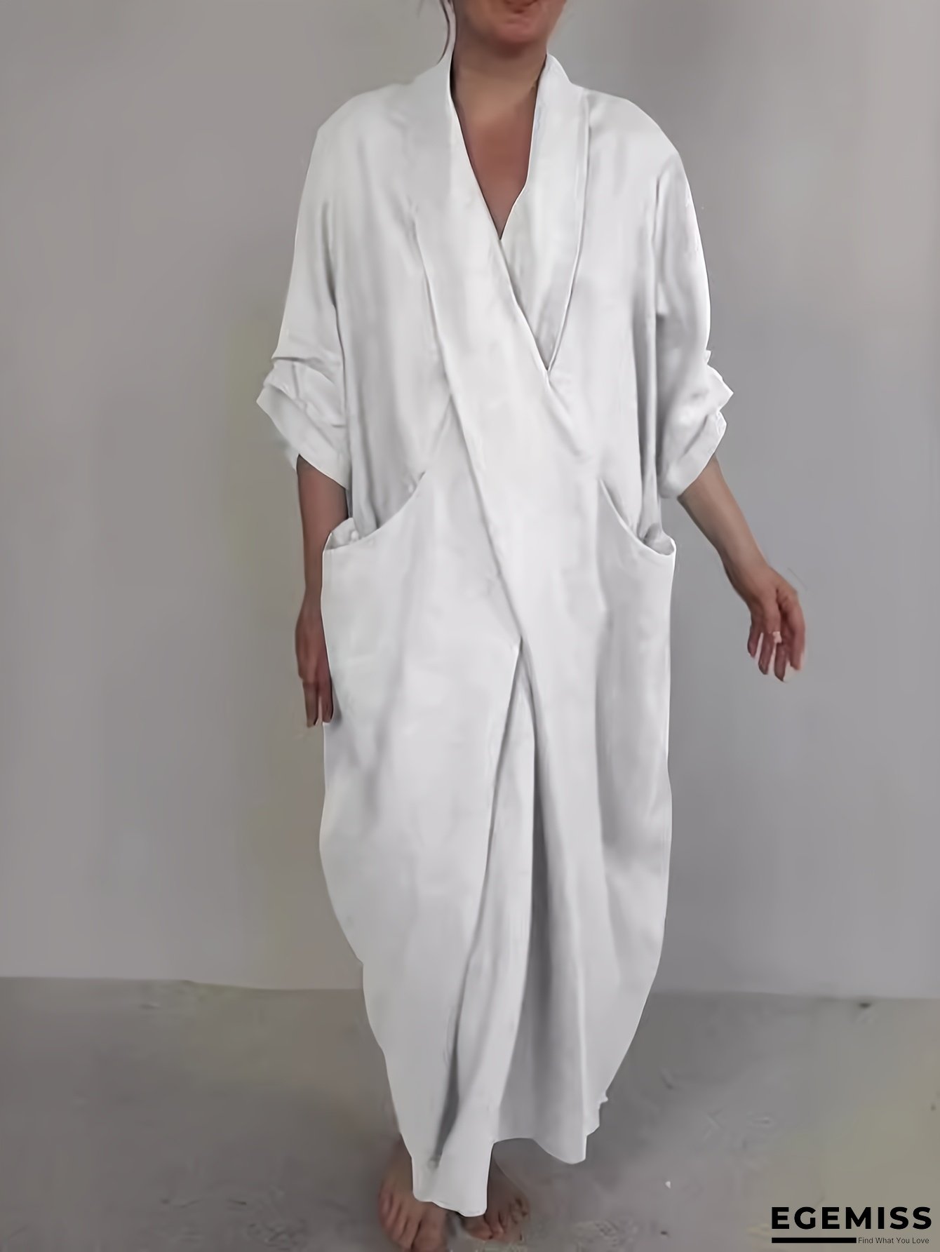 [Elegant Plus Size Maxi Dress] Plus Size Women's Maxi Dress - Elegant V-Neck, Flared Hem A-Line Non-Stretchy Dress | Linen Fabric, Practical Pockets, Lounge & Office Attire, Party Outfit - Easy Care Hand Wash/Dry Clean | EGEMISS