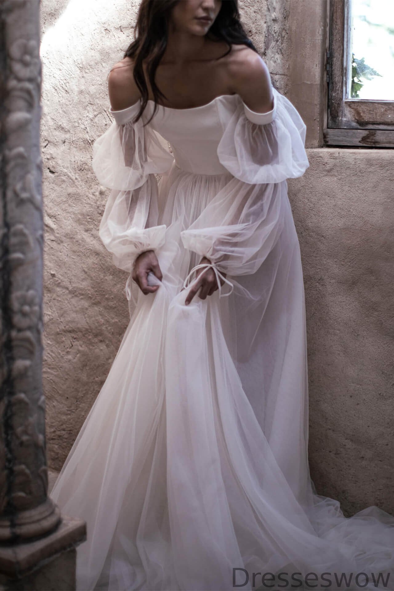 Dresseswow Off-the-Shoulder Long Sleeves Tulle Wedding Dress Online