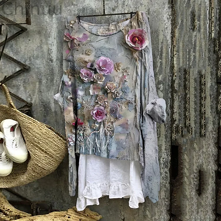 Women's Vitange Floral Art Round Neck Shirt