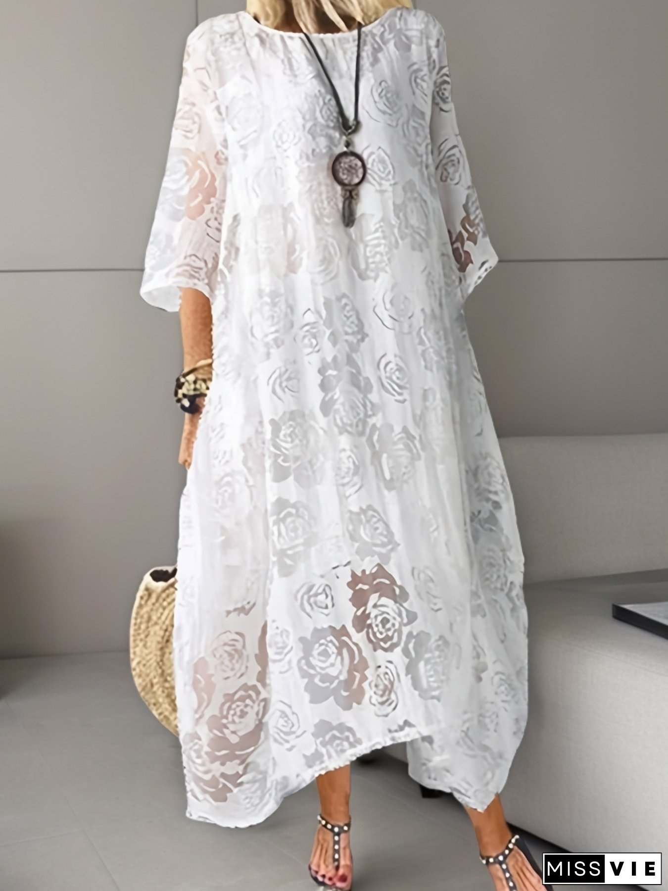 Elegant Black Lace Dress with Floral Pattern - Casual, Long Sleeve, Round Neck, Perfect for Spring/Summer Holiday, Casual Attire|Floral Pattern Dress|Lace Fabric