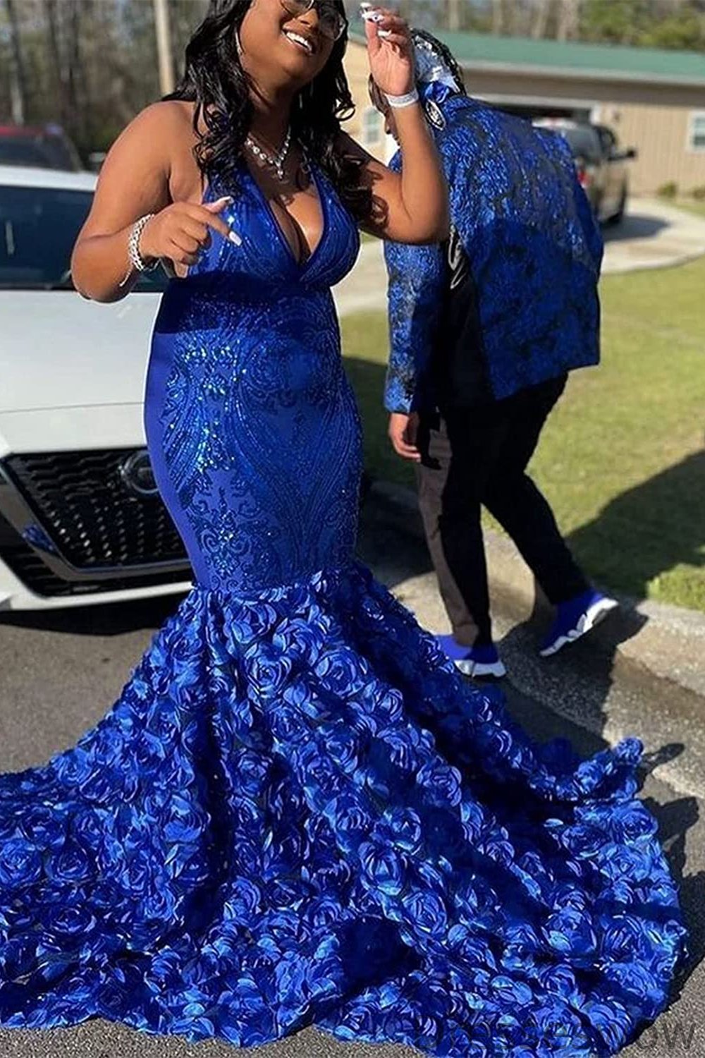 Dresseswow Royal Blue V-Neck Mermaid Prom Dress With Flowers Bottom Sleeveless