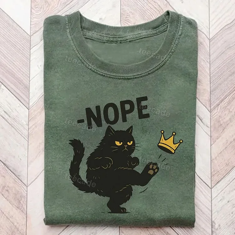 Teecade Teecade Black Cat Nope T-shirt