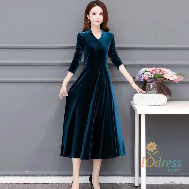IO Dress V-neck Dress Autumn Winter New Style Waist-hugging to Make You Look Slim and Fashion Solid Long-sleeved A-line Skirt for Women