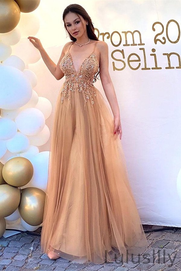 Gorgeous Spaghetti-Straps Appliques V-Neck Evening Dress Long - lulusllly