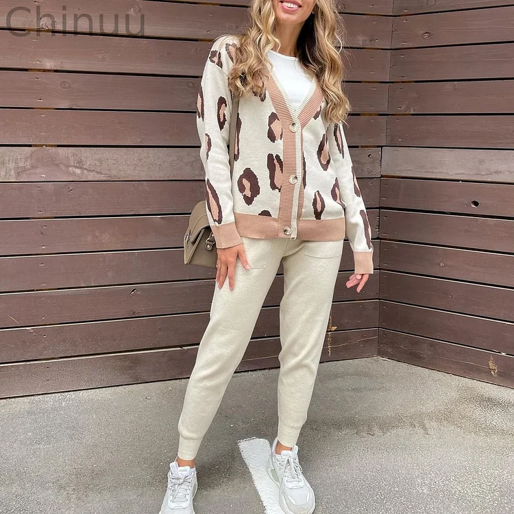 Casual V-neck jacket slim knit set