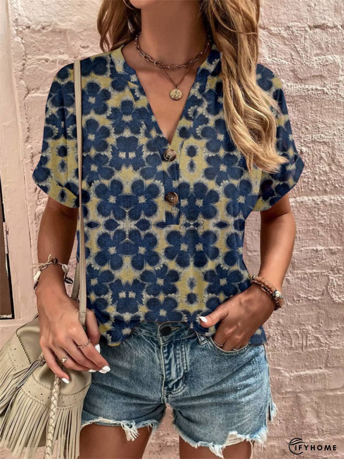 Full Size Printed Notched Short Sleeve Blouse | IFYHOME