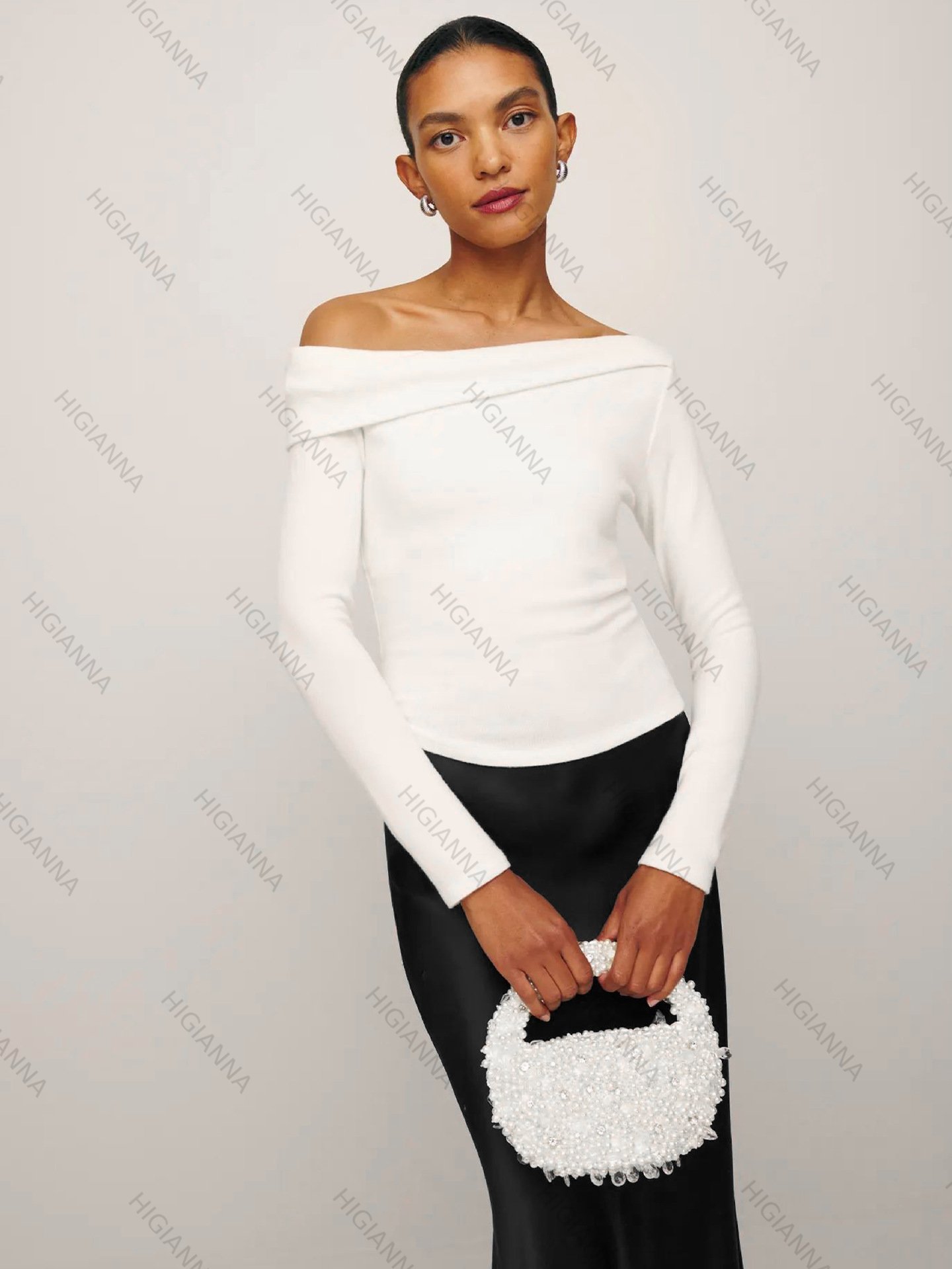 Off-Shoulder Long Sleeve Crop Top - HIGIANNA&reg;