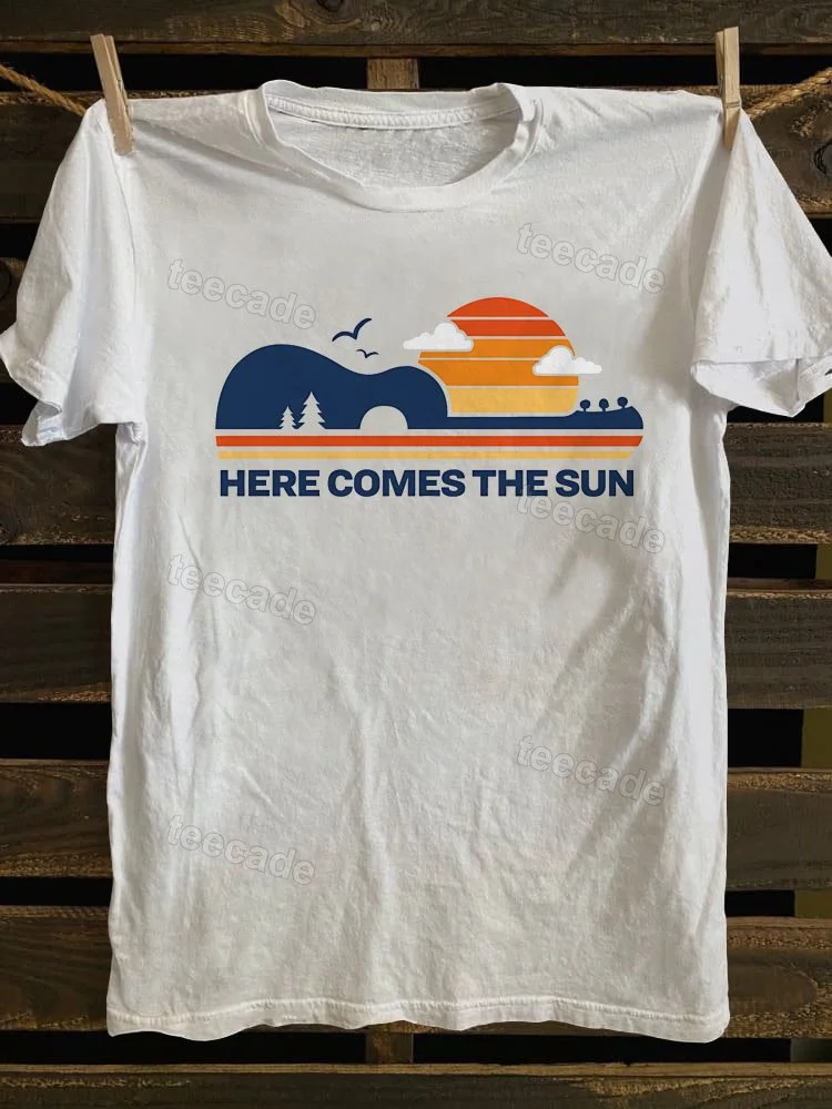 Teecade Teecade Here Comes The Sun T-shirt