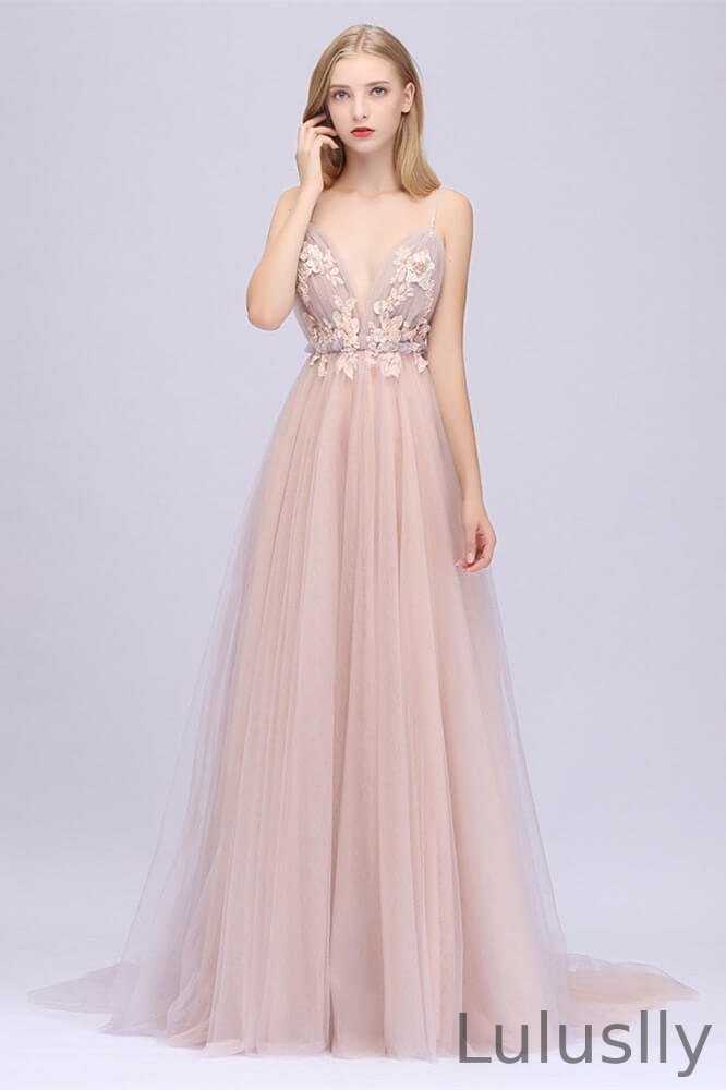 Luluslly Blushing Spaghetti-Straps Evening Dress Tulle Backless With Appliques