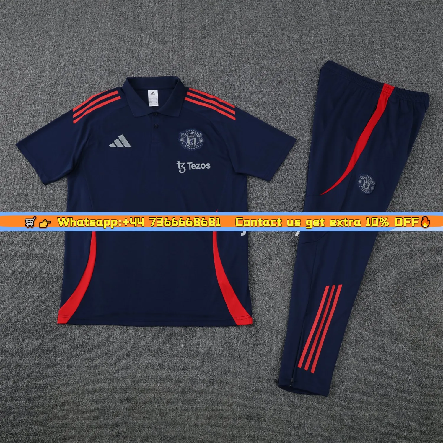 Manchester United 25-26 POLO Short-Sleeve Training Set - Deep Blue Top and Pants with Red Stripes