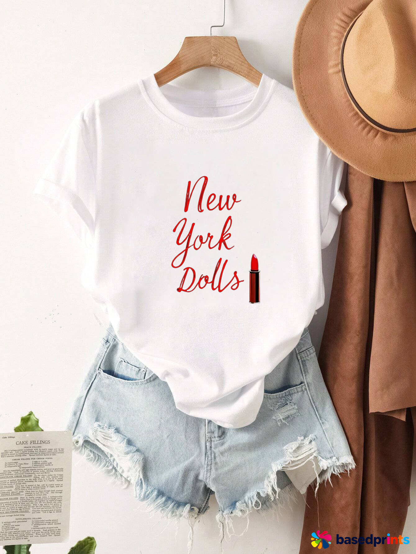 New York Dolls White T-Shirt Women Summer Casual Short-Sleeved Short Pants Set