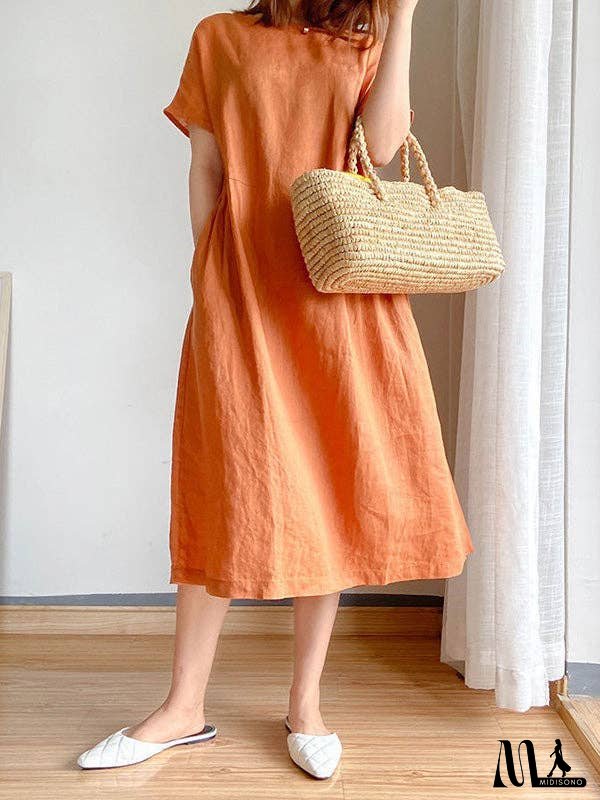 Casual Loose Solid Color Round-Neck Midi Dresses