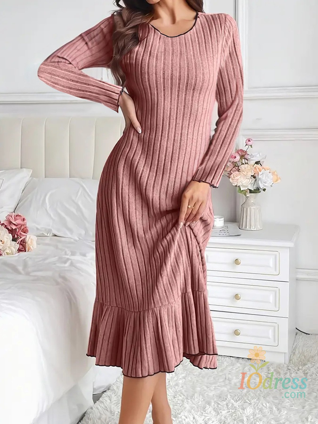 IO Dress 2025 Autumn Winter Casual Solid Color Women's Dress Elegant Slim Fit Long Sleeved Dress Fashionable Commuting Women's Clothing