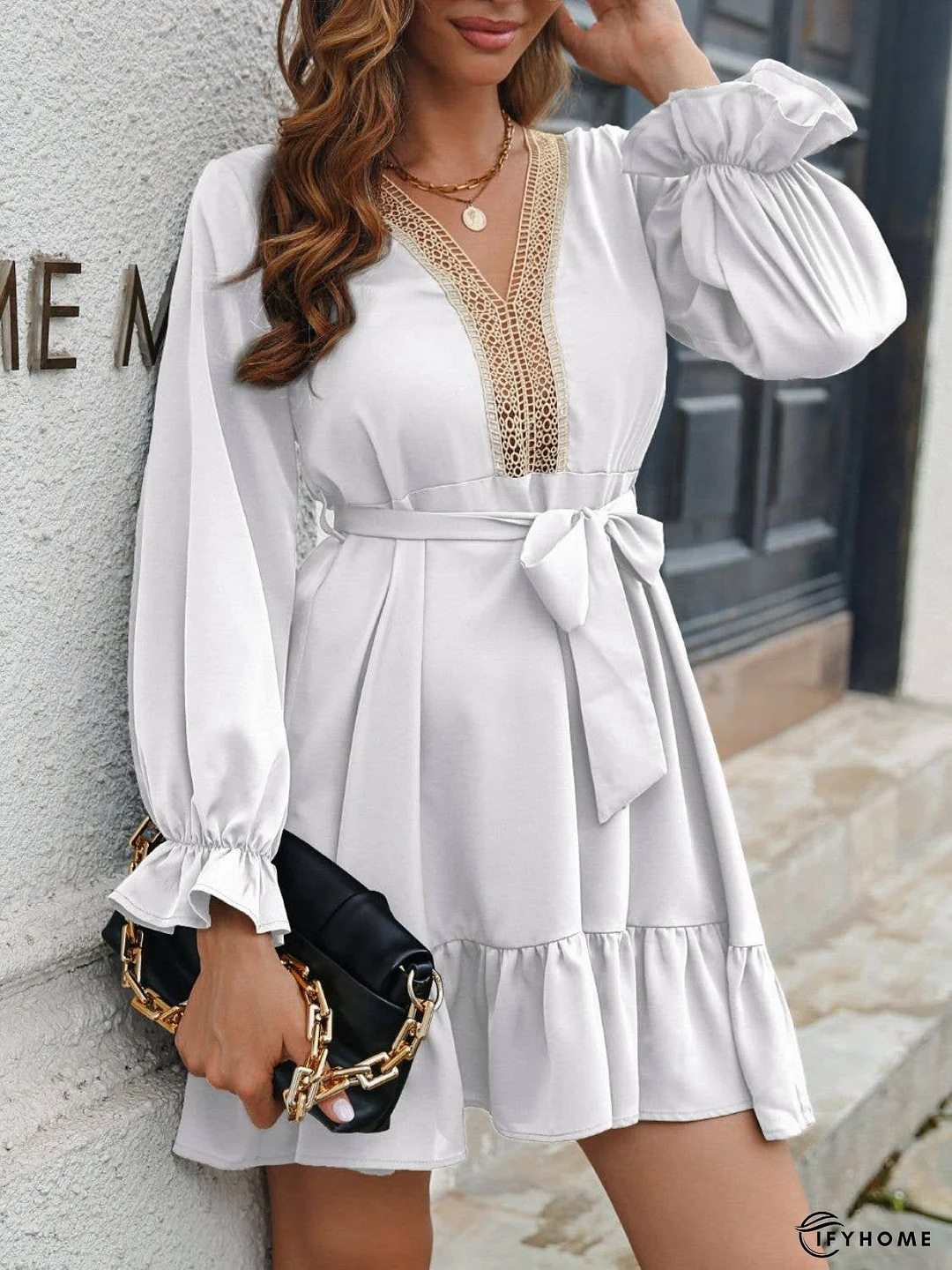 Contrast Ruffle Hem V-Neck Dress | IFYHOME