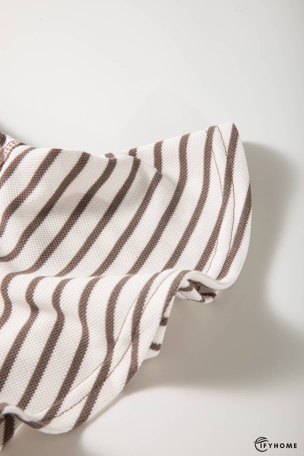 Contrast Detail Striped Ruffle Short Sleeve Top | IFYHOME