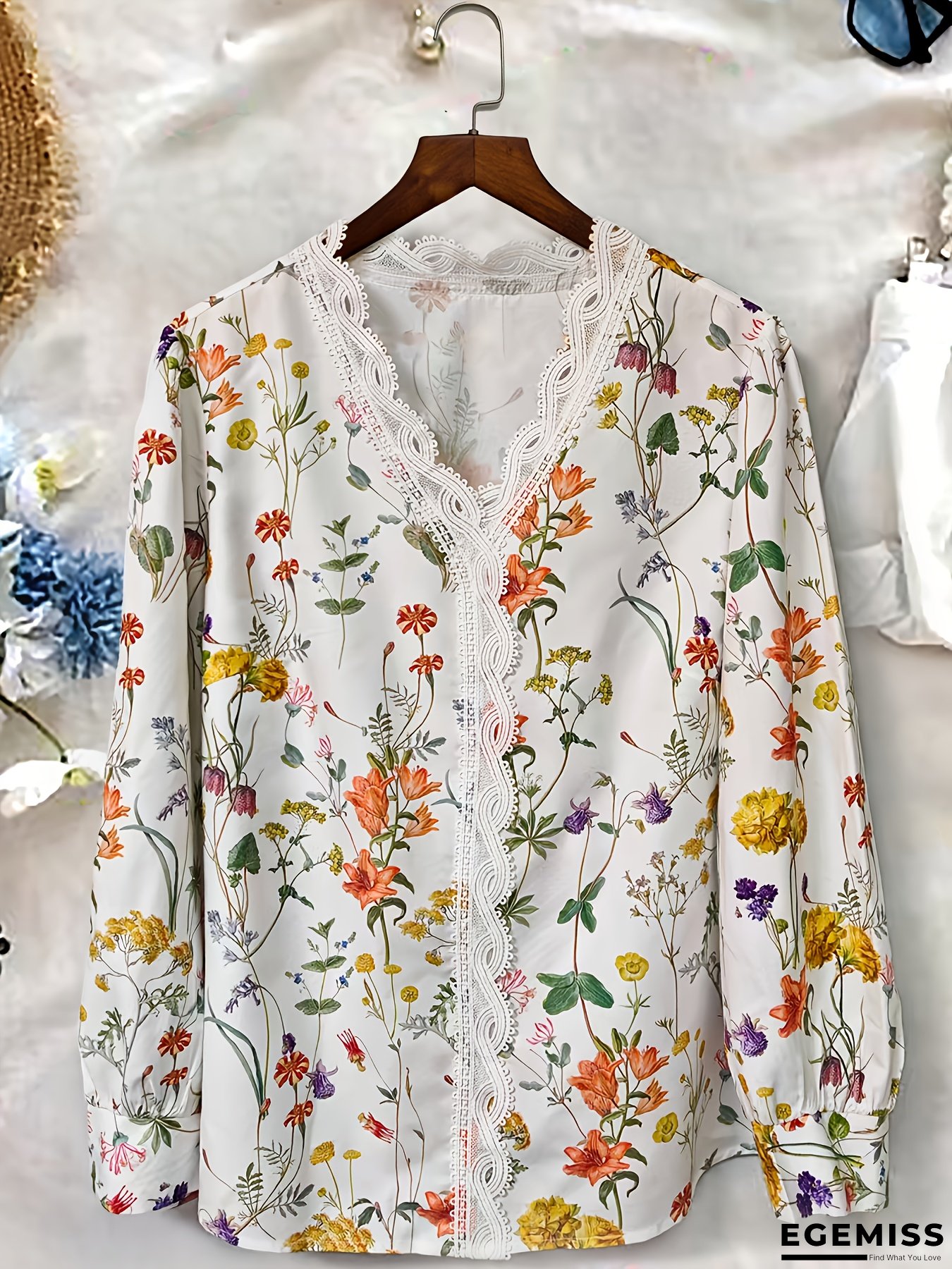 Plus Size - Women&lsquo;s Elegant Floral Print Long Sleeve Blouse with V-Neck & Lace Trim - Puff Sleeves, Lightweight Polyester, Perfect for Spring/Summer/Fall, Casual to Formal Wear, Floral Print Blouse | EGEMISS