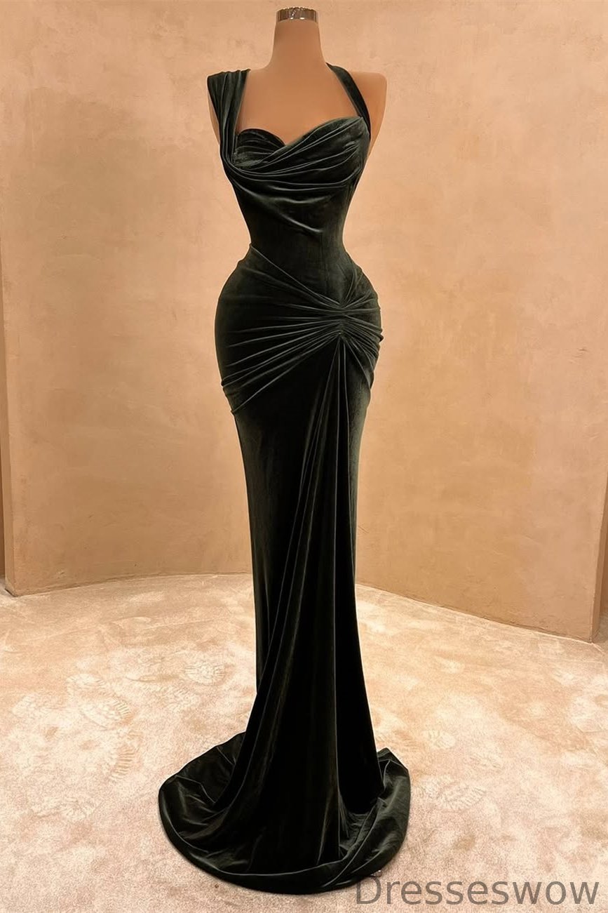 Dresseswow Halter Velvet Sweetheart Sleeveless Mermaid Prom Gown With Pleats On Sale