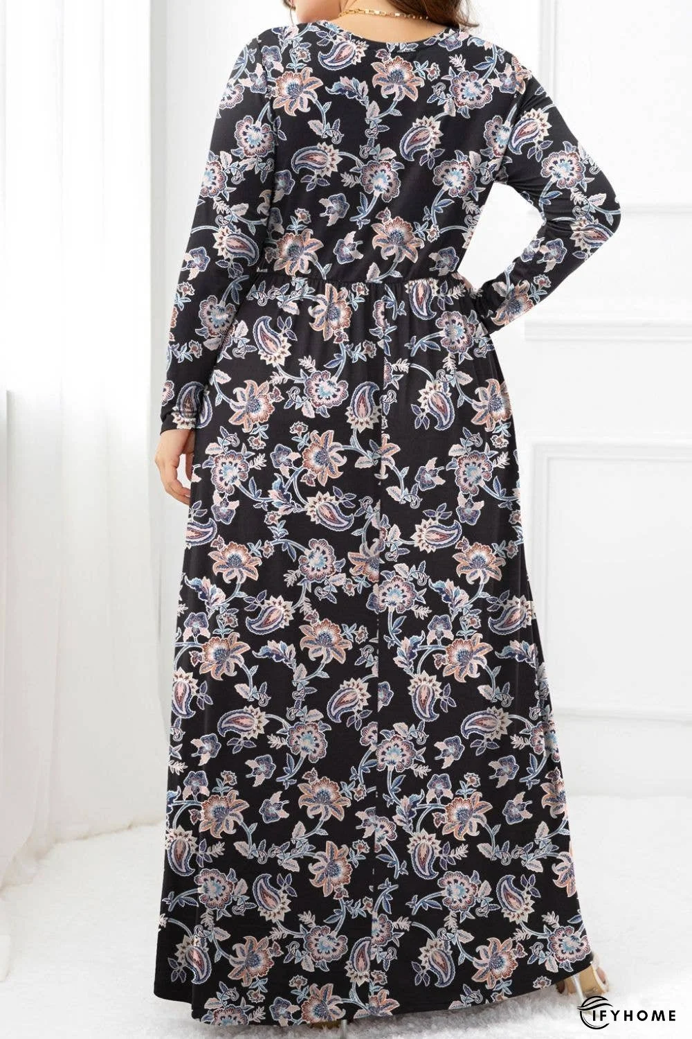 Plus Size Round Neck Long Sleeve Maxi Dress with Pockets | IFYHOME