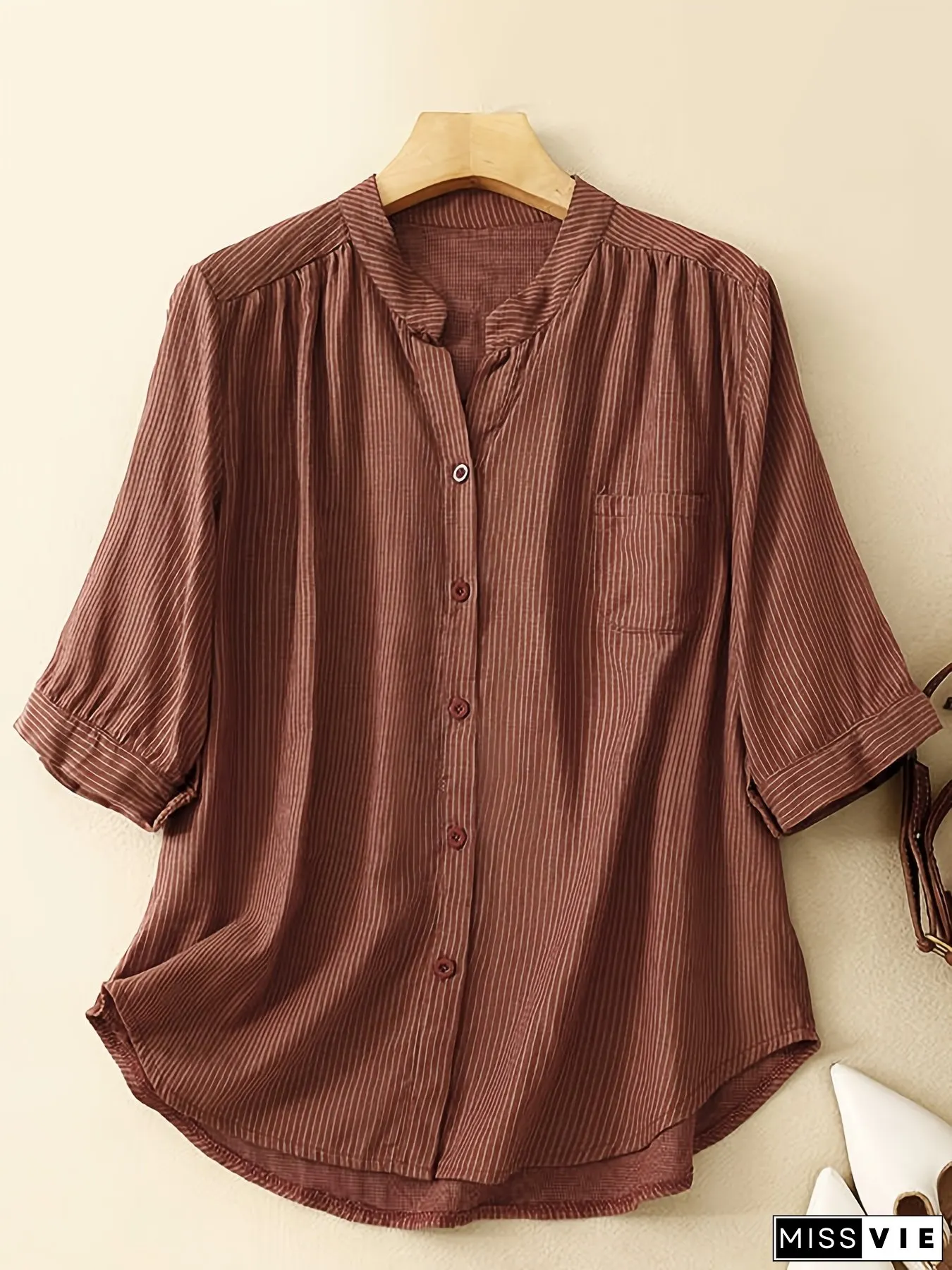 Womens Double-layer Half-sleeved Shirt Loose V-neck Blouse with Fresh And Design-forward