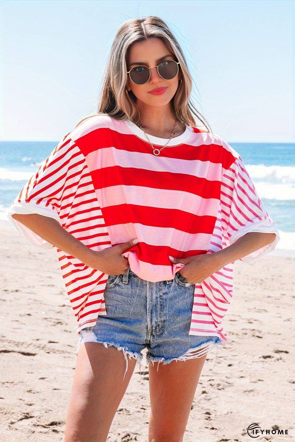 Stripe Patchwork Round Neck Side Split Loose T Shirt | IFYHOME