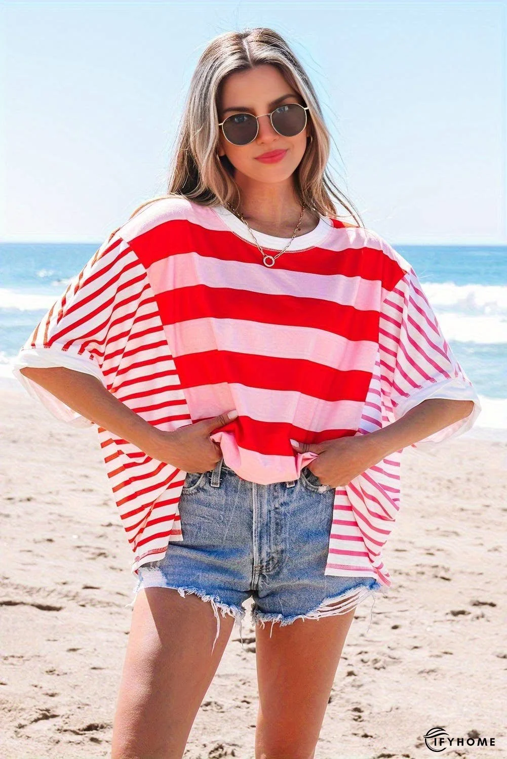 Stripe Patchwork Round Neck Side Split Loose T Shirt | IFYHOME