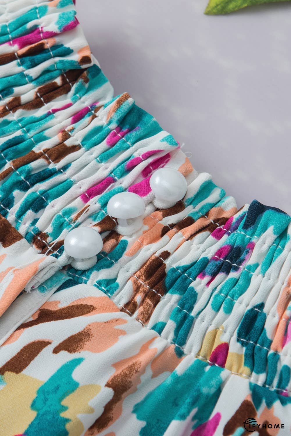 Abstract Print Puff Sleeve Mock Neck Blouse | IFYHOME