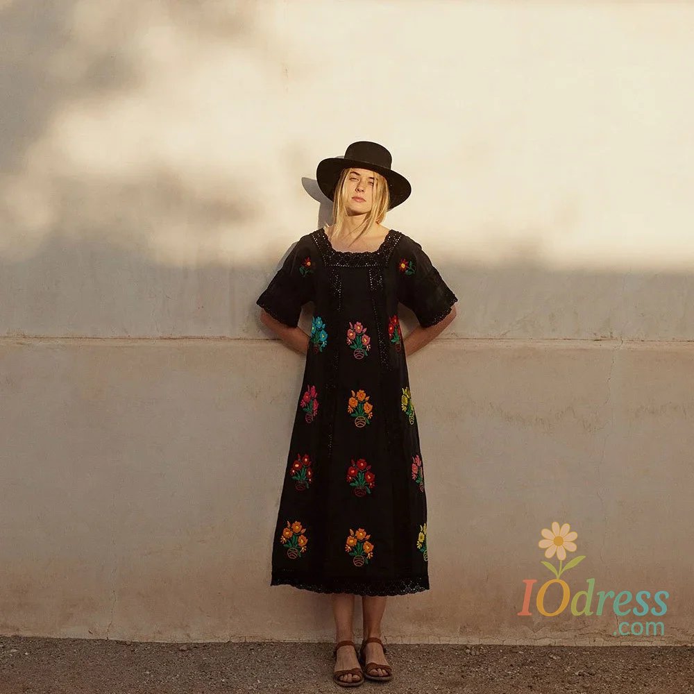 IO Dress Vintage Cotton Linen Backless Long Floral Embroidery  Women Maxi Dress Hollow Out Patchwork Boho Gypsy Beach Dresses Summer IO Dress