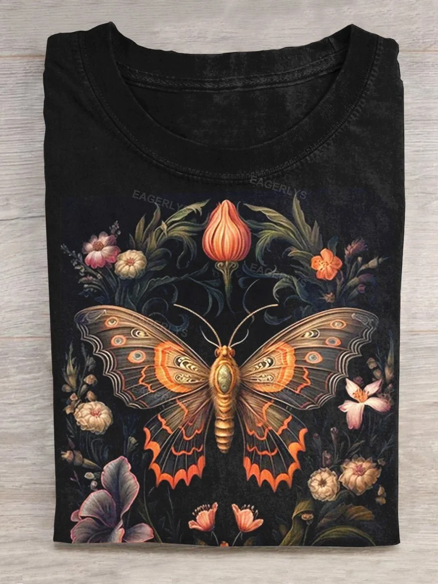 Eagerlys Atlas Moth Art T-shirt Eagerlys