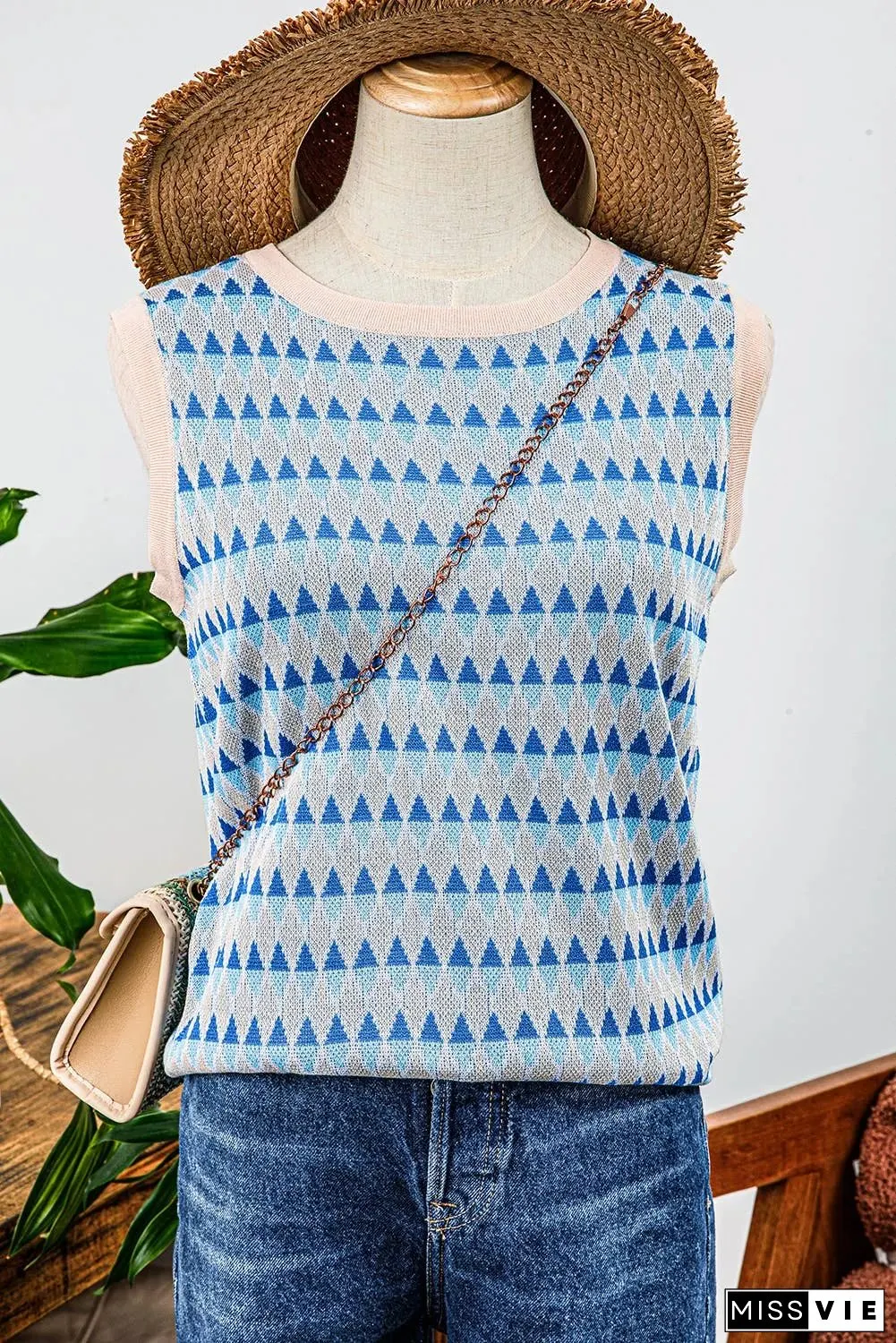 Fashion-W Stripe Geometric Print Slim Fit Sweater Vest
