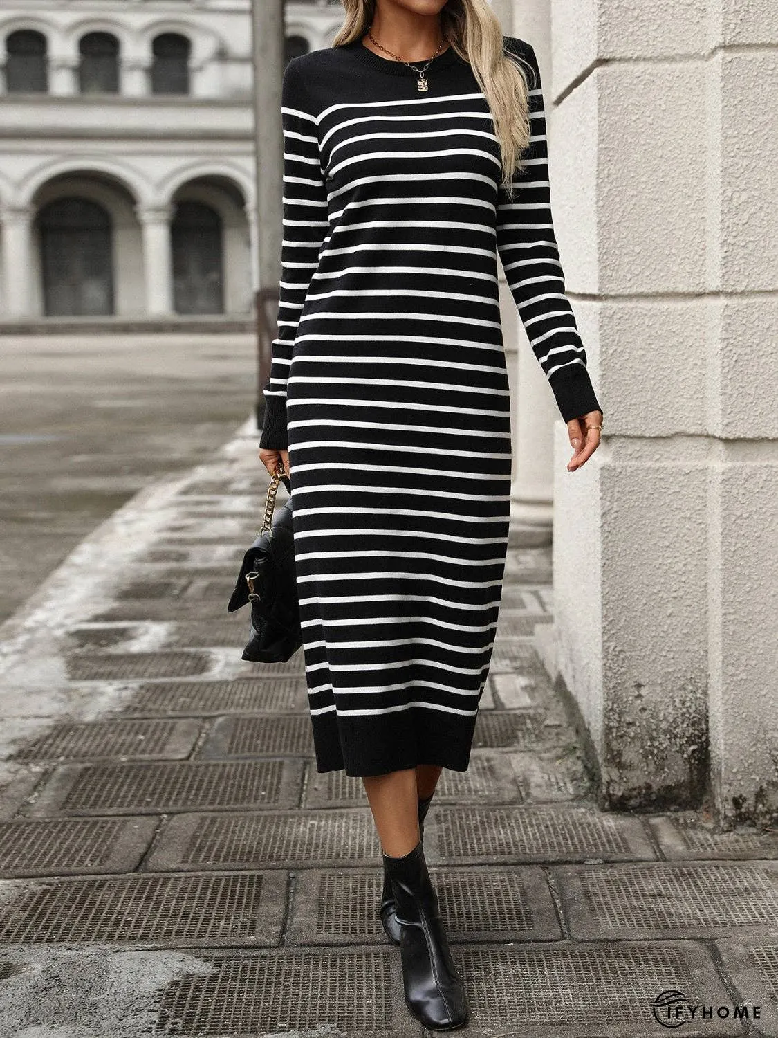 Striped Round Neck Long Sleeve Dress | IFYHOME
