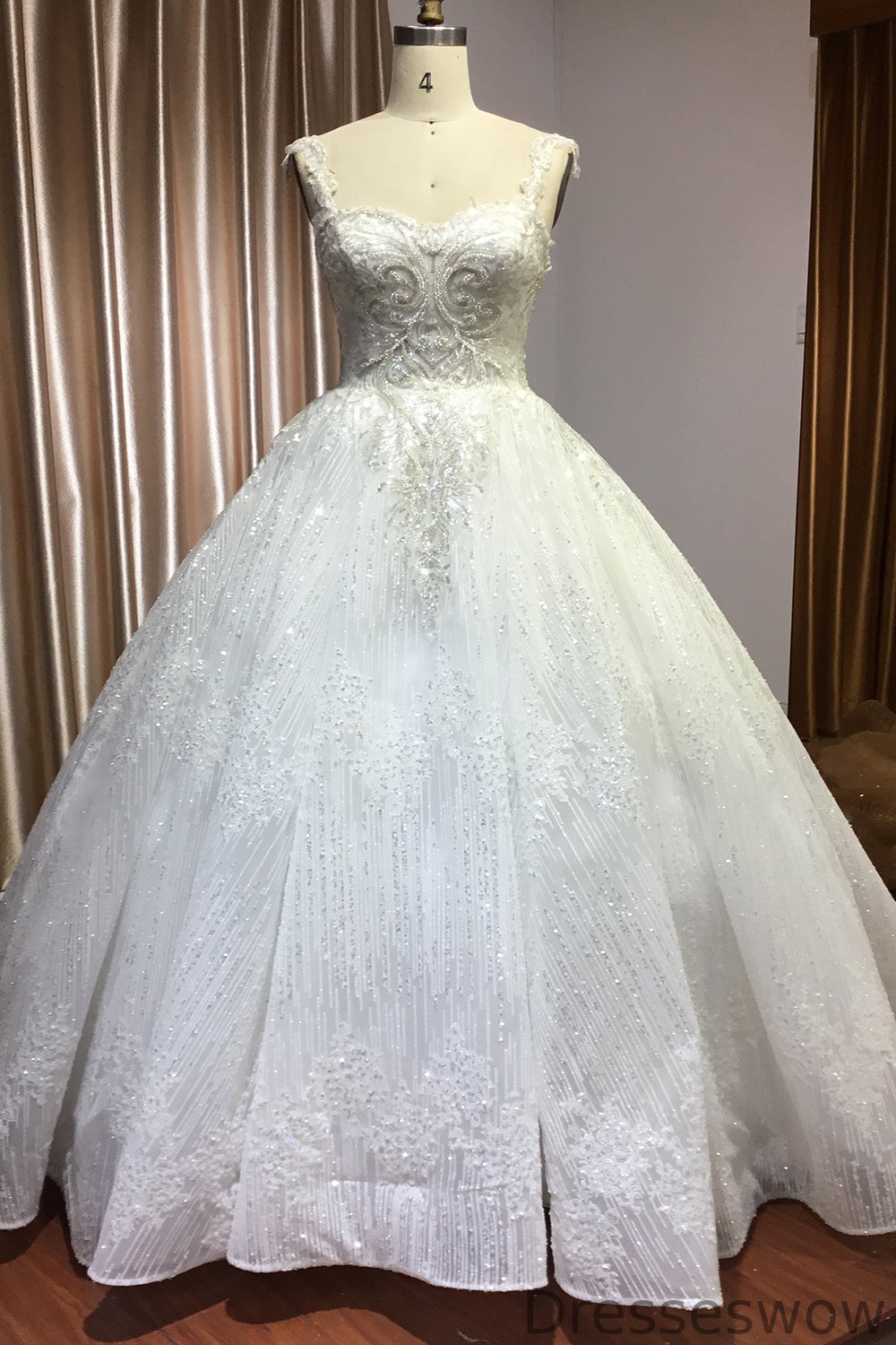 Dresseswow Straps Sweetheart Pleated Ball Gown Wedding Dress With Sequined