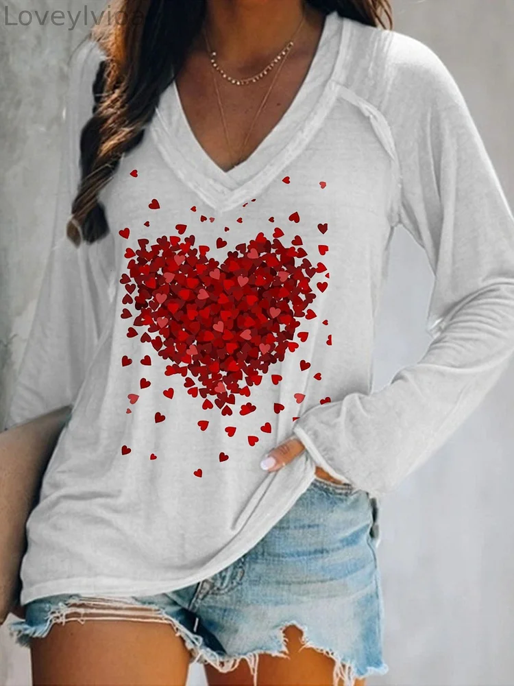 Women's Red Heart Casual Long Sleeve T-Shirt
