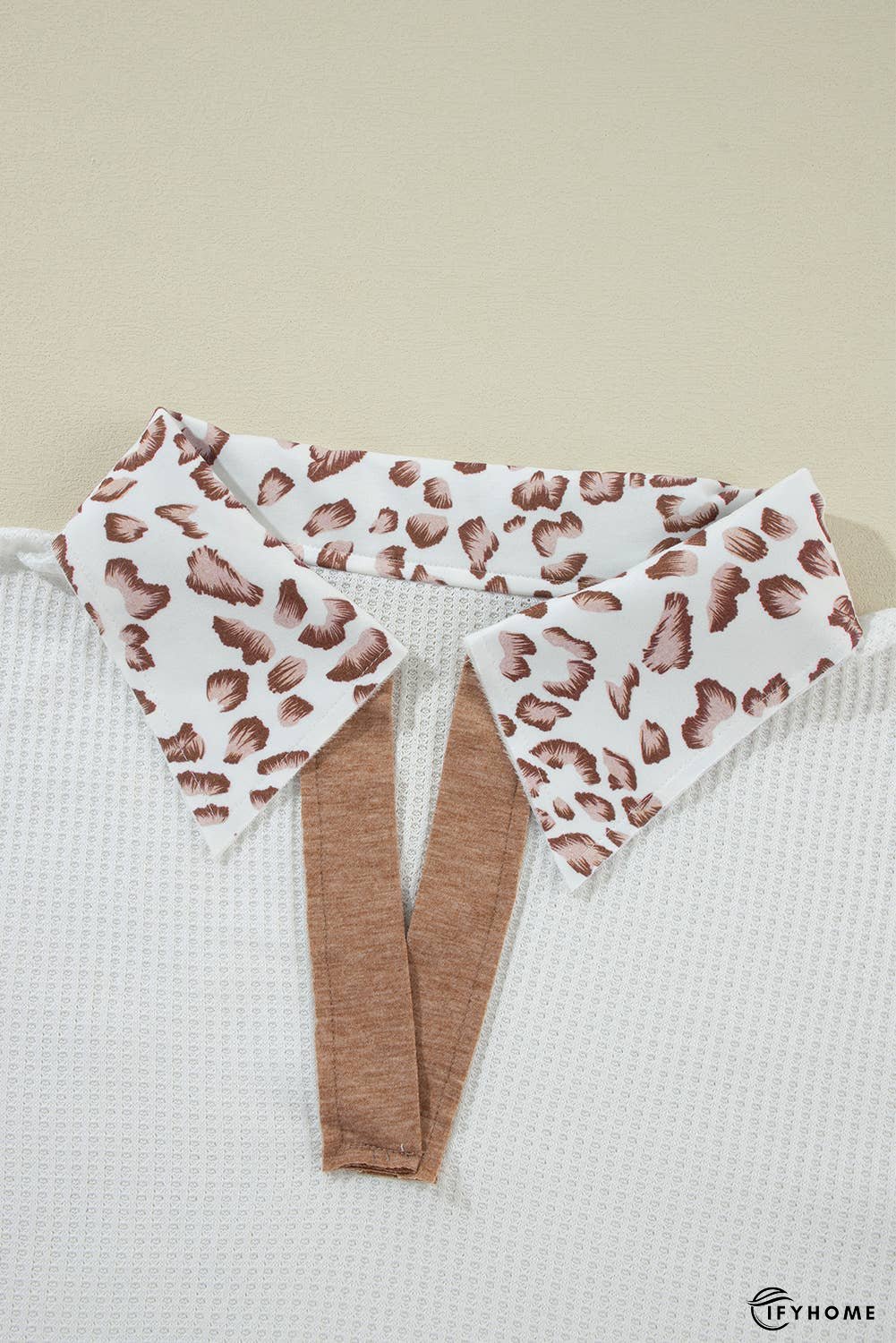 Leopard Patchwork Turn-down Collar Waffle Top | IFYHOME