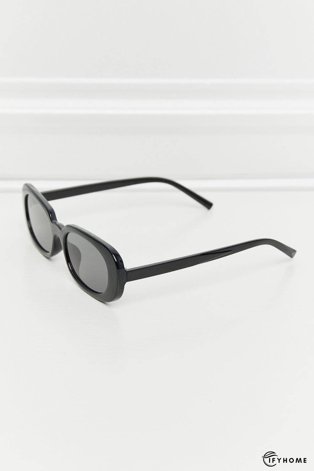 Oval Full Rim Sunglasses | IFYHOME