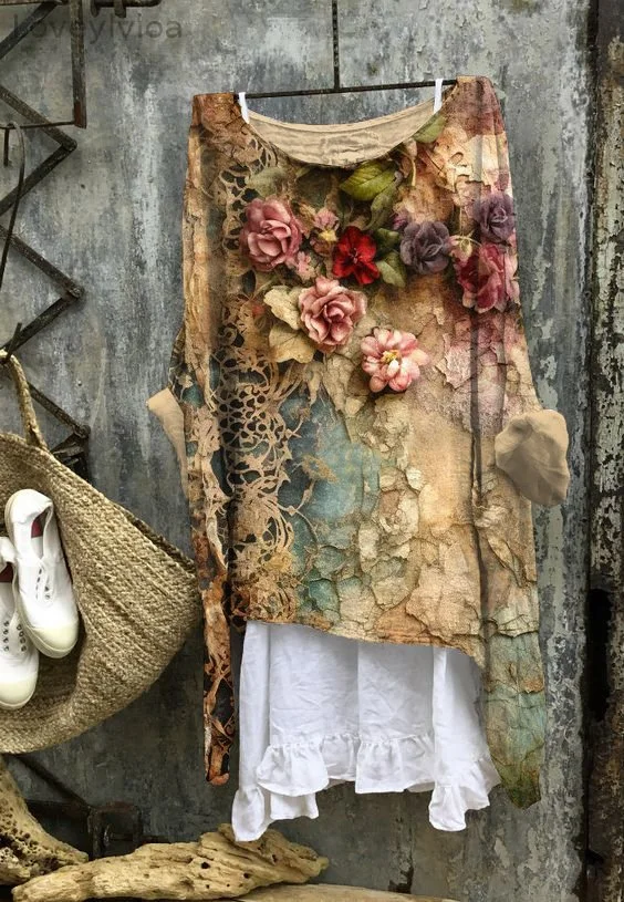Retro Floral Long Sleeve Irregular Top