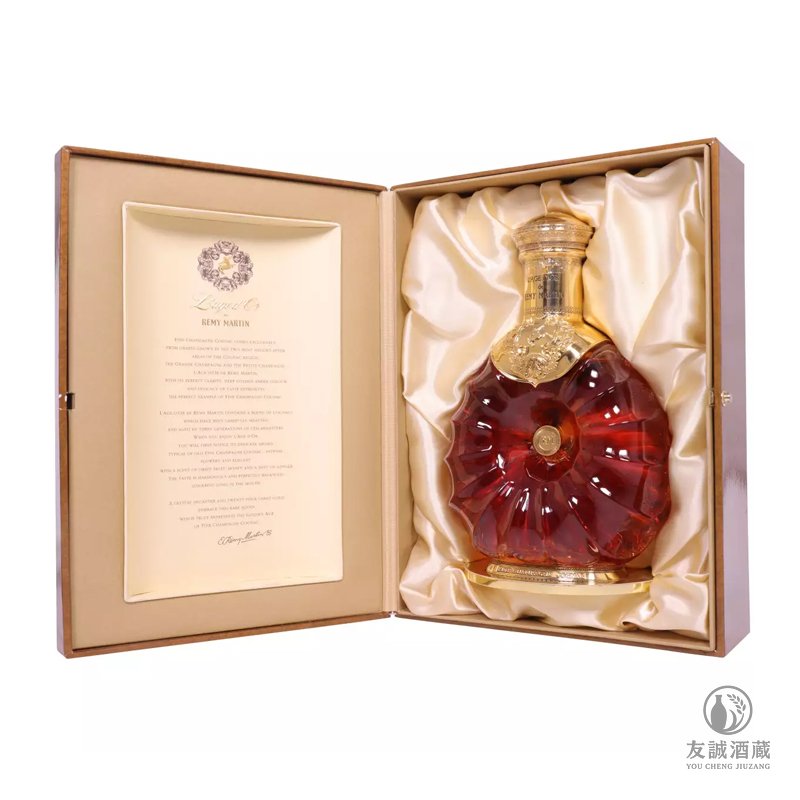 人頭馬金色年代金盒Cognac Brandy 友誠酒藏