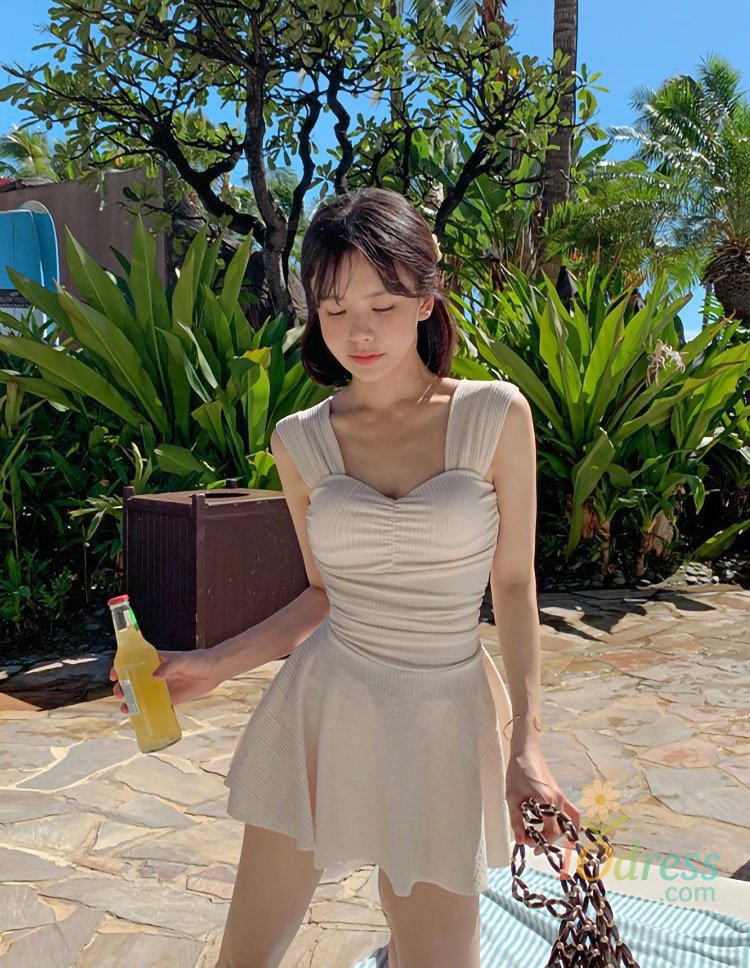 gGaUjv6tzNQBcWAmzEQR5jzsklXFlZEFUbOx