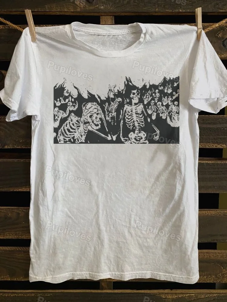 Pupiloves Pupiloves Skeletons On Fire Vintage 90s Graphic T-shirt