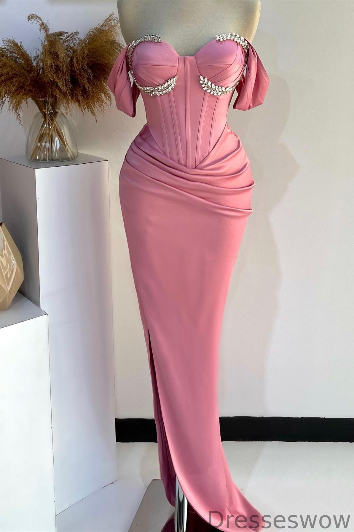 Dresseswow Dusty Pink Off-The-Shoulder Mermaid Prom Gown With Crystals Sweetheart