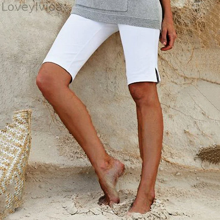 Solid Color Slit Casual Shorts