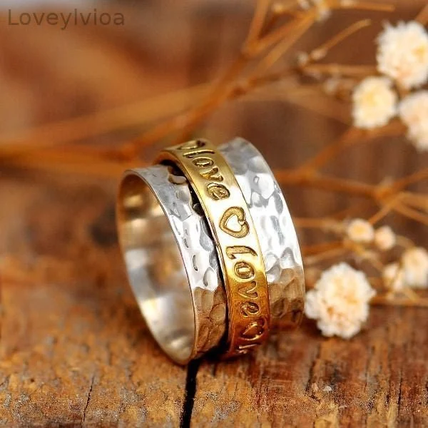 🎁Rotating Golden Love Ring